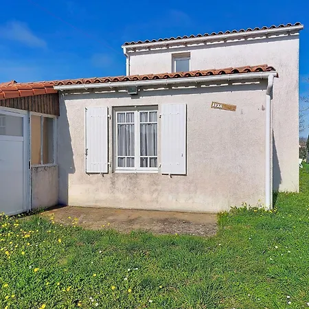 Holiday home Les Hetres By Interhome *